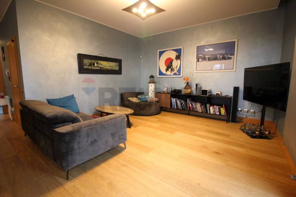 appartamento in vendita a Como in zona Borghi