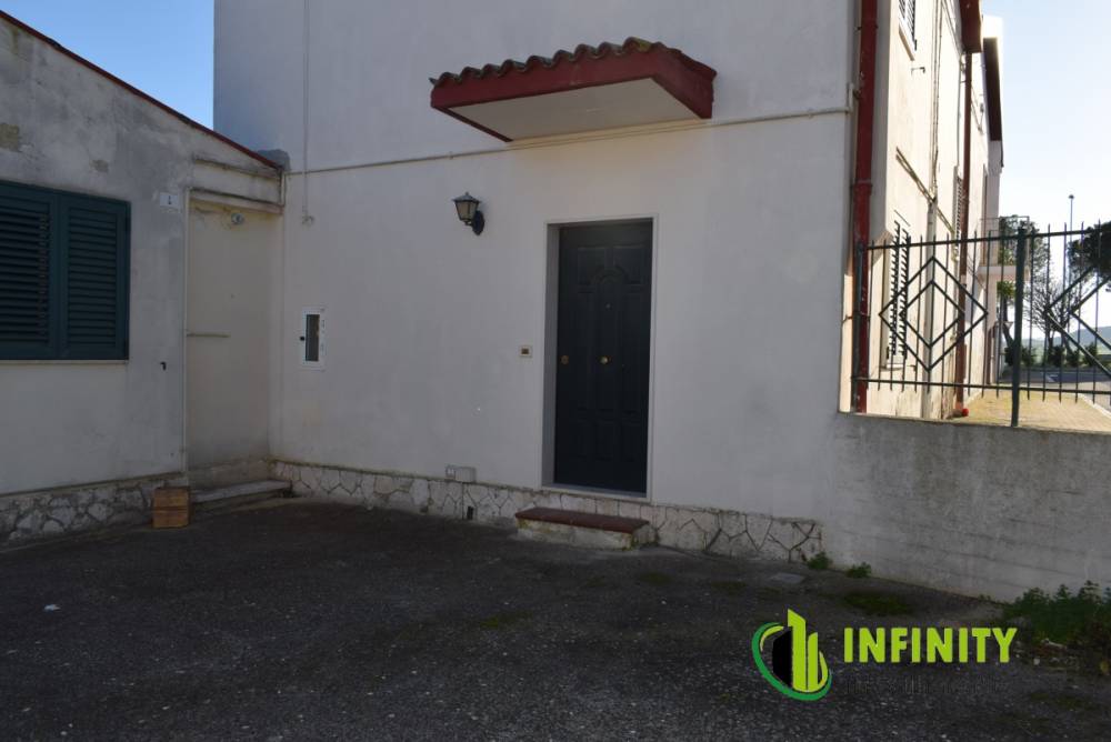 casa indipendente in vendita a Matera in zona La Martella